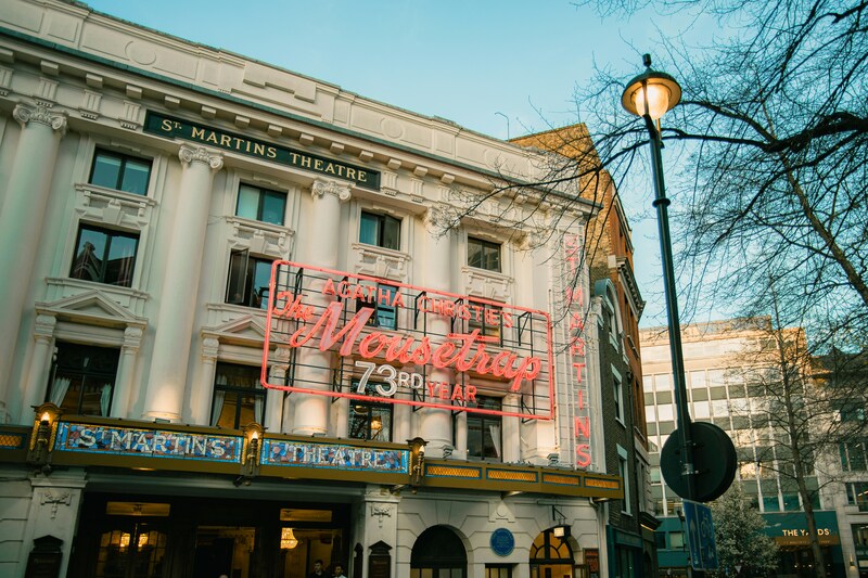 The Mousetrap på St Martin’s Theatre. Foto af Jackson Sears på Unsplash